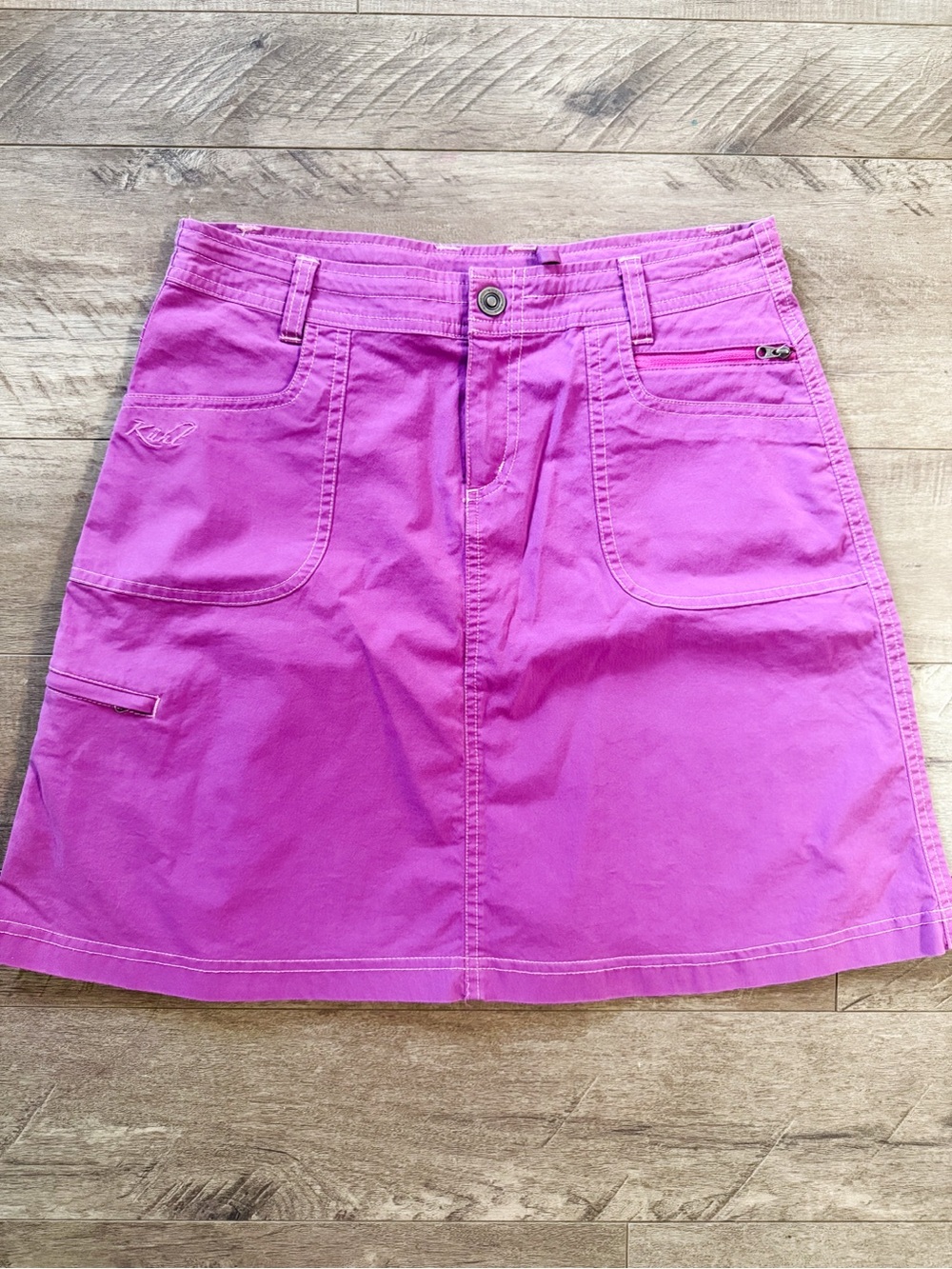 KÜHL Bright Fuchsia Utility Skirt NWOT Size 6 Outdoor Casual